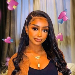 Meet your Posher, Tiara